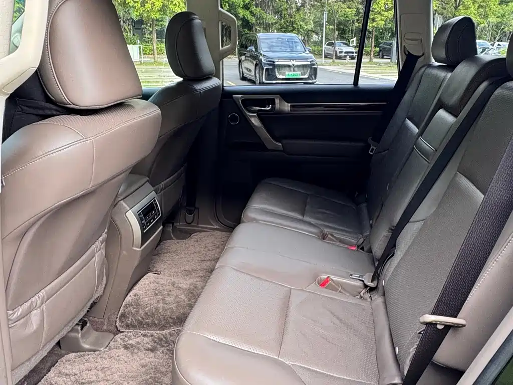 Lexus GX — миниатюра 6
