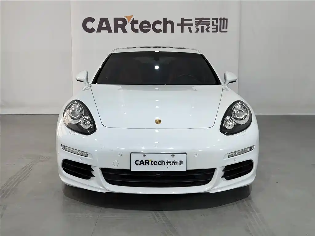 Porsche Panamera 2014 Panamera 4 3.0T