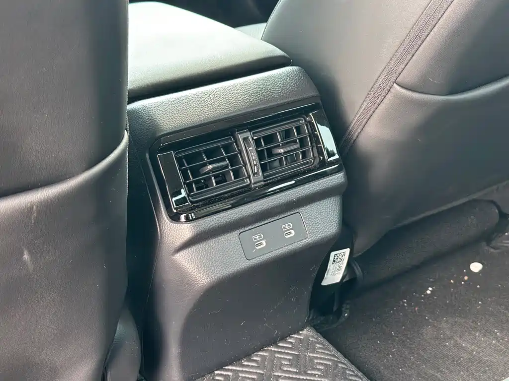 Honda Inspire — миниатюра 10