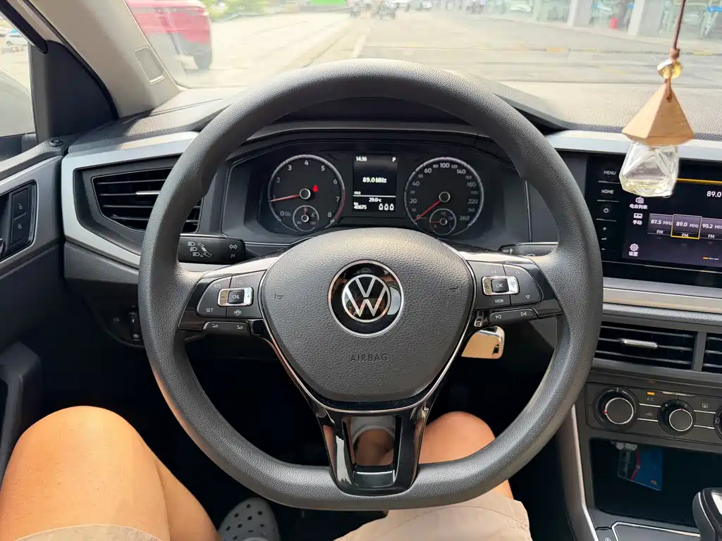 Volkswagen Polo — миниатюра 15