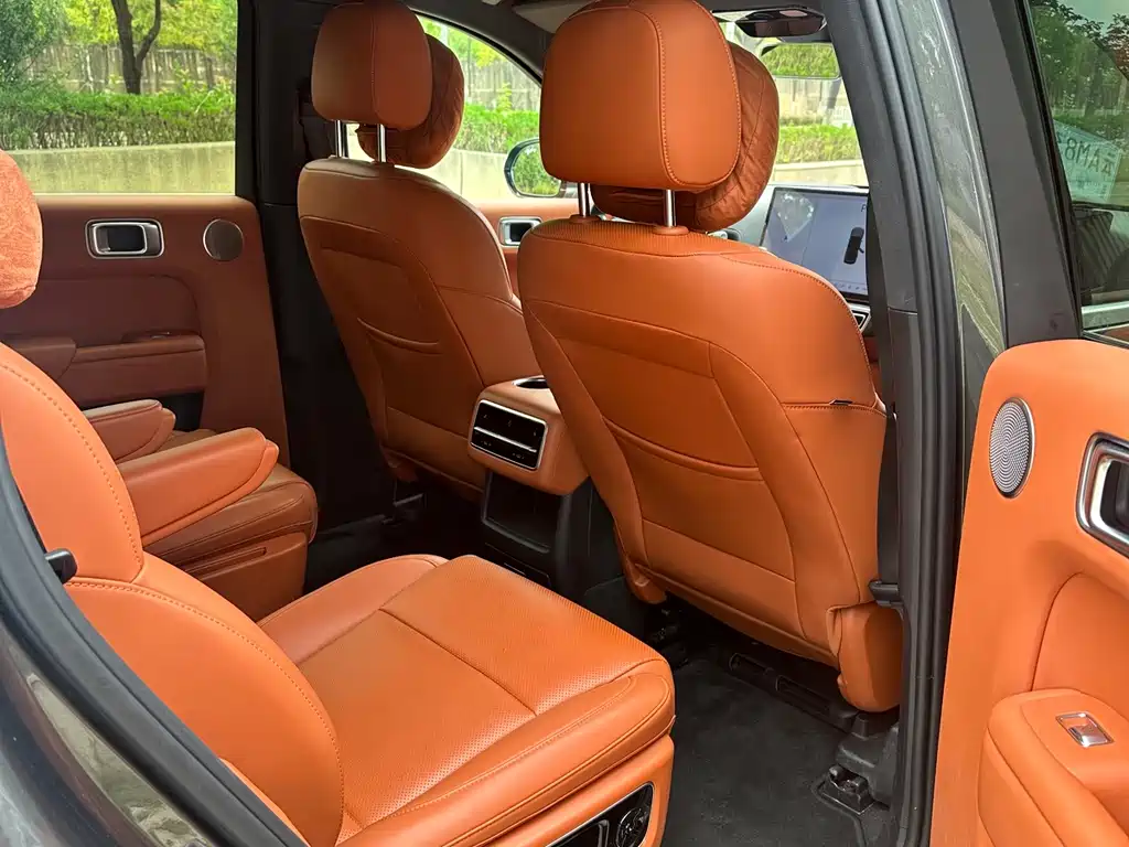 Li Auto Li L8 — миниатюра 17