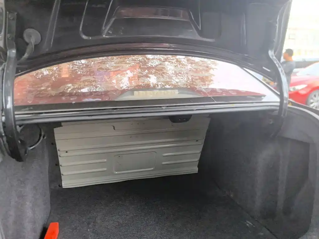 Volkswagen Santana — миниатюра 19
