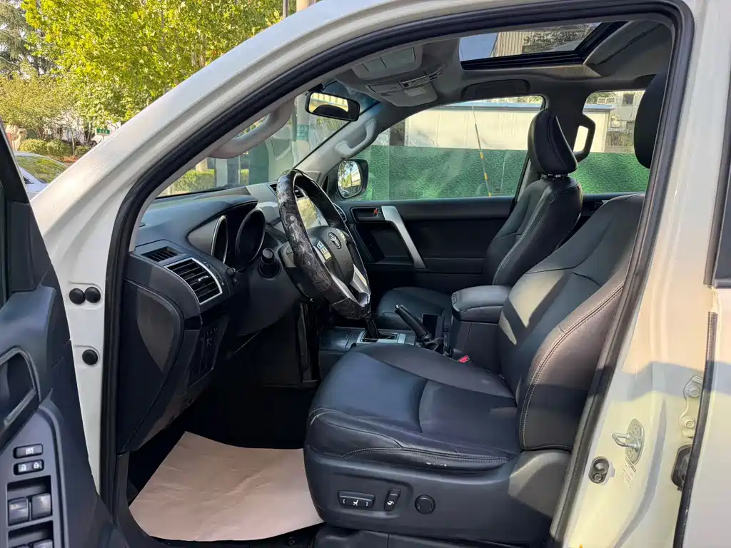 Toyota Prado — миниатюра 7