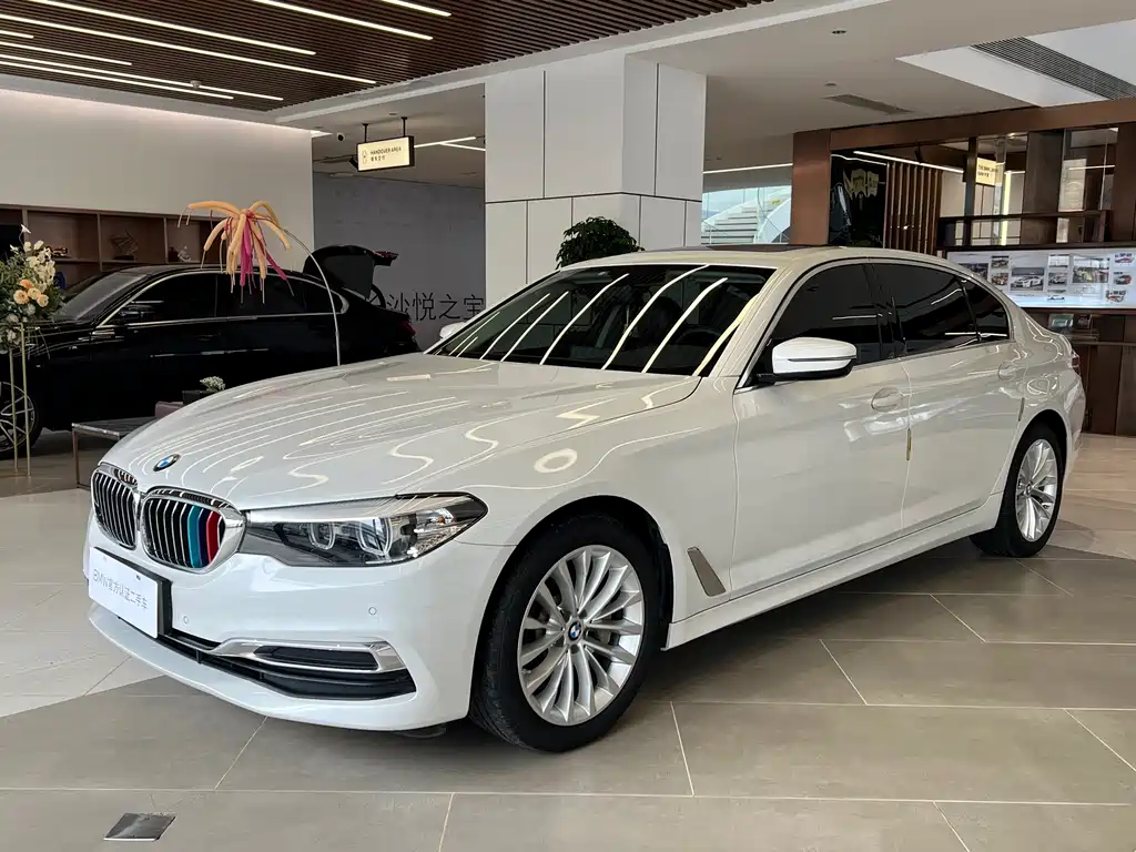 Купить BMW 5 Series