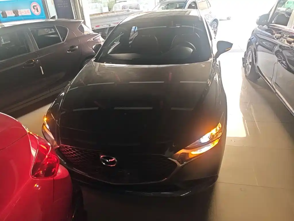 Mazda 3 Axela — миниатюра 3