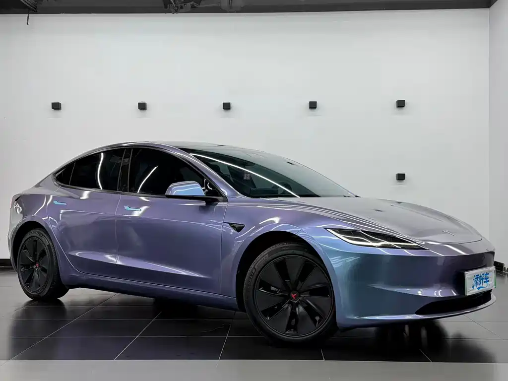 Tesla Model 3 — миниатюра 11