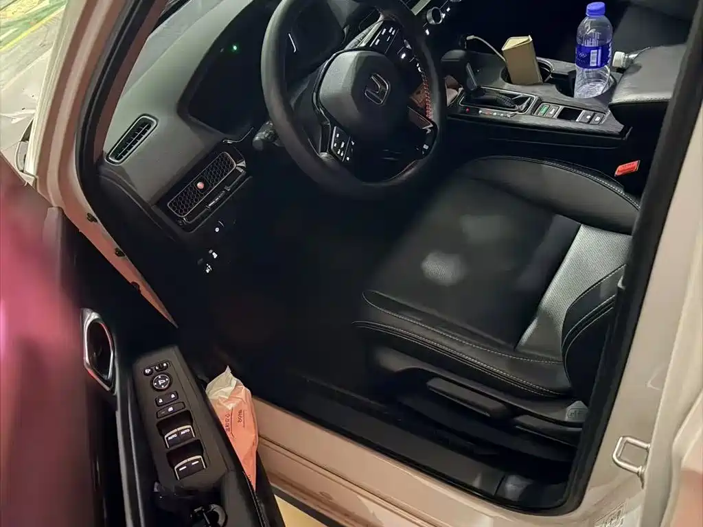 Honda Civic — миниатюра 4