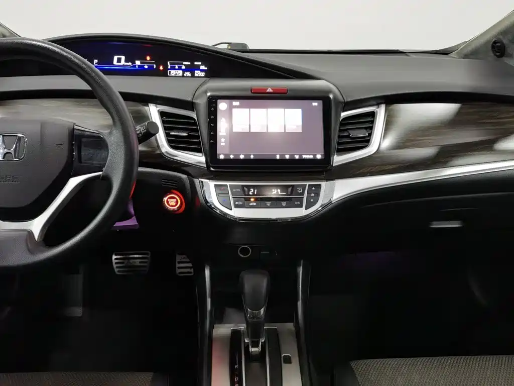 Honda Jade — миниатюра 12