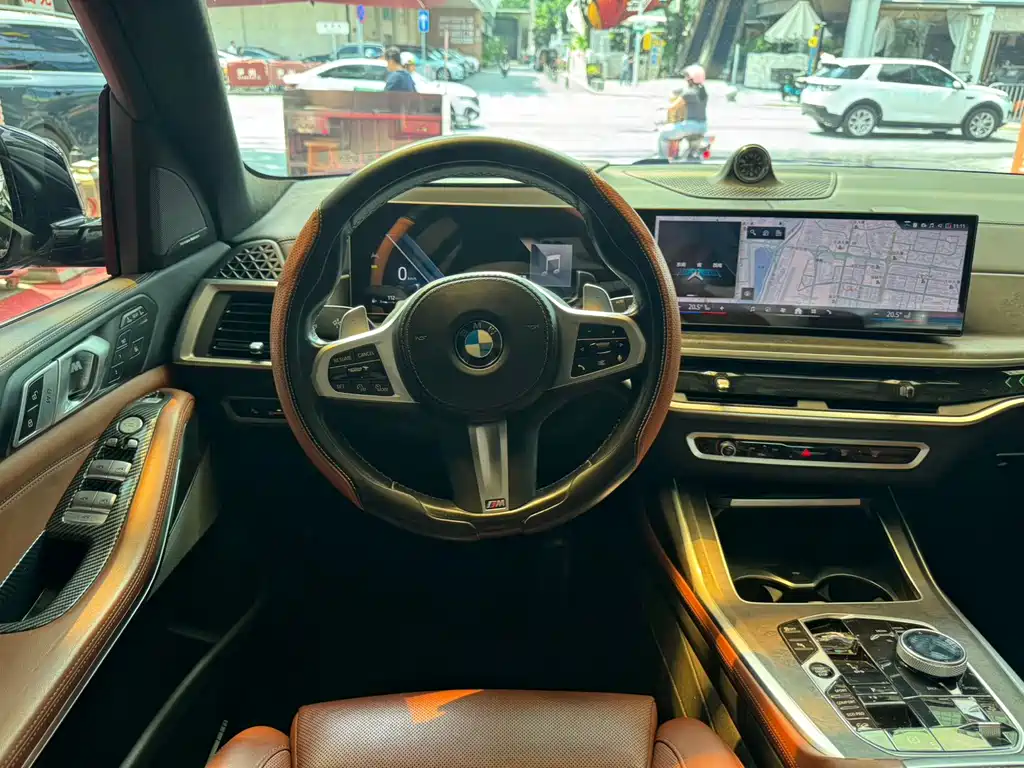 BMW X7 — миниатюра 14
