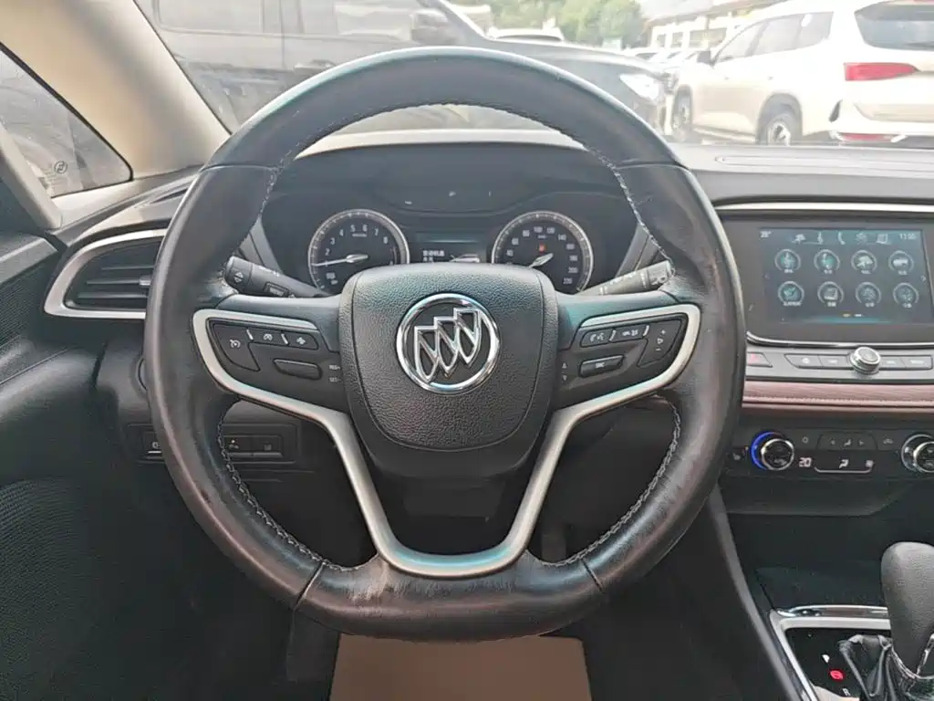 Buick GL6 — миниатюра 11
