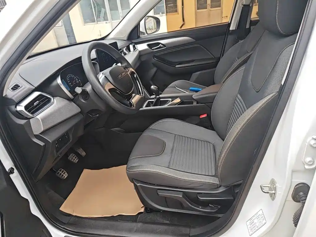 BAIC X3 — миниатюра 15