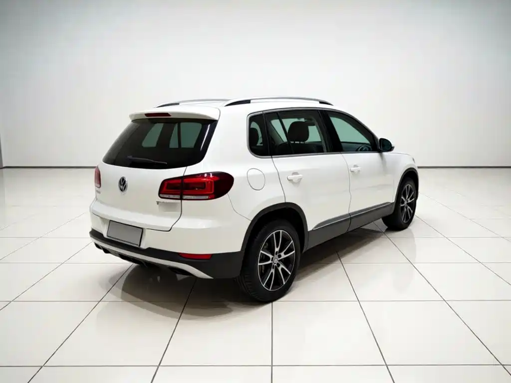 Volkswagen Tiguan — миниатюра 4