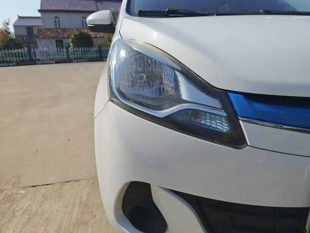 Changan EV — миниатюра 7