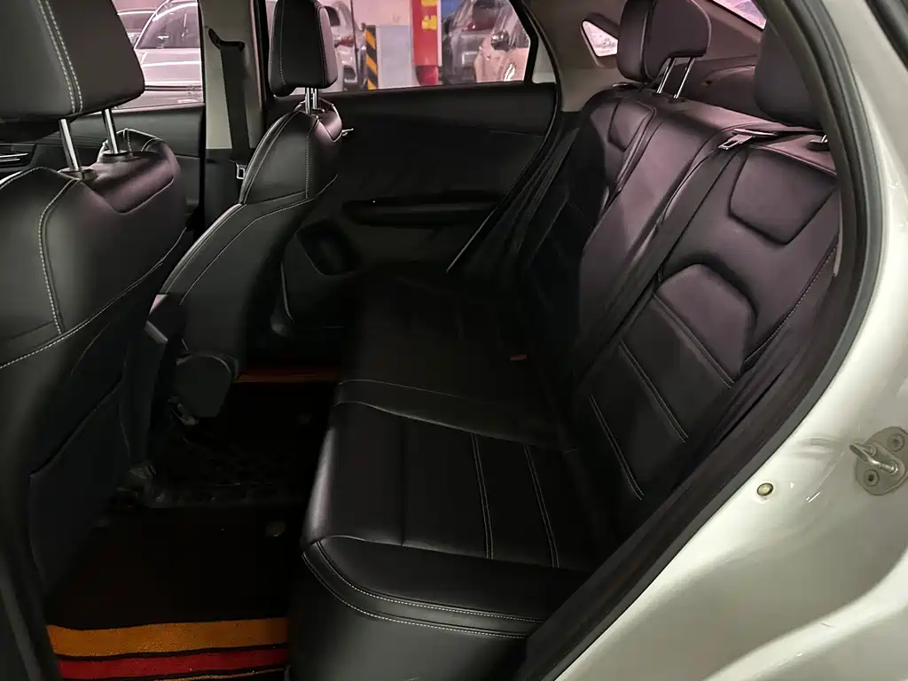 BYD e3 — миниатюра 13