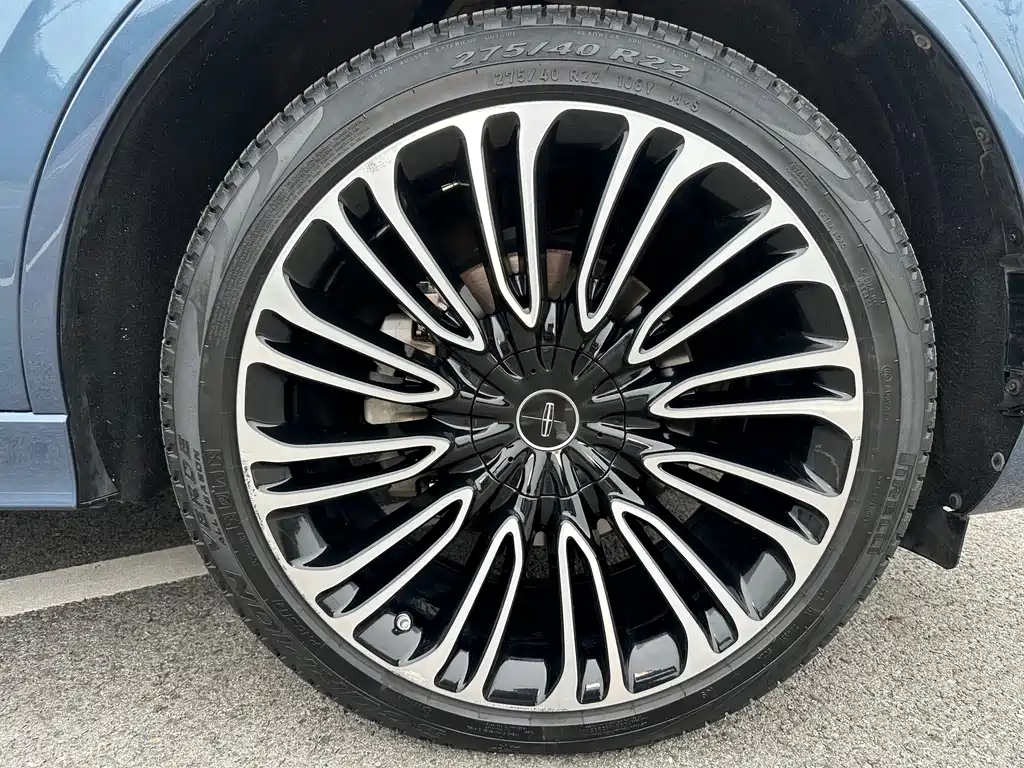 Lincoln Aviator — миниатюра 30