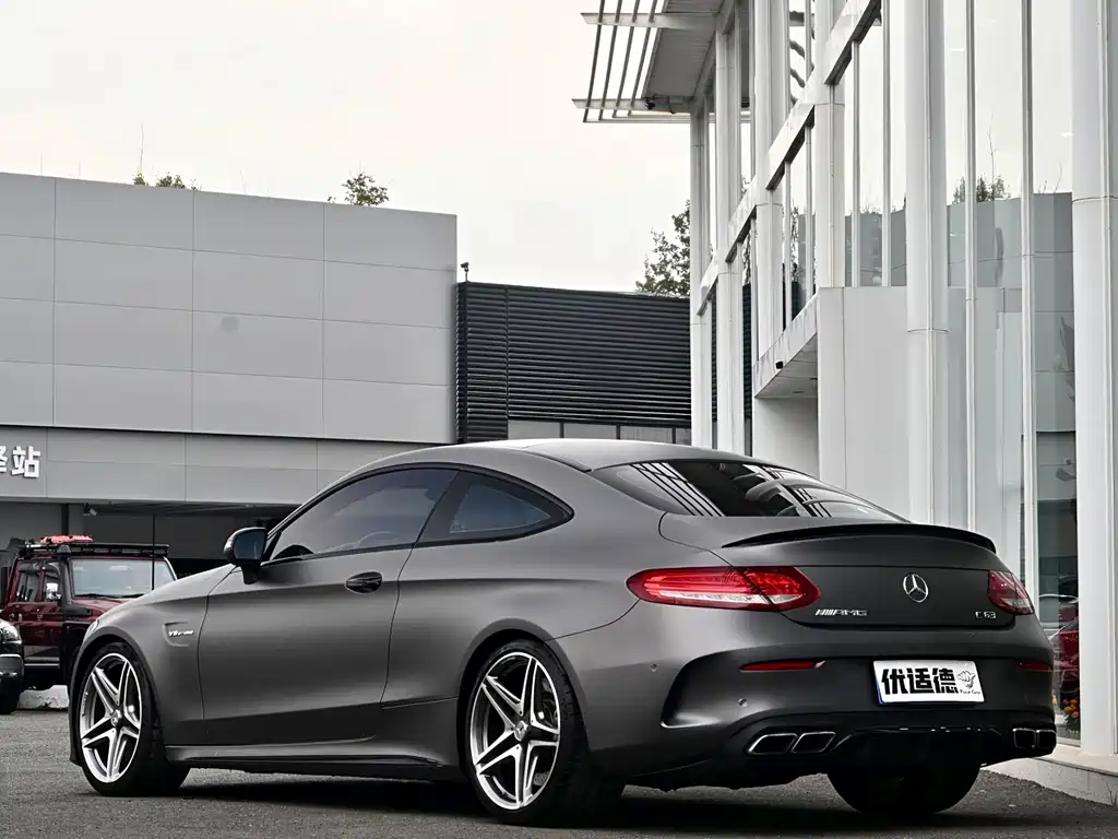 Mercedes-Benz C-Class AMG — миниатюра 4