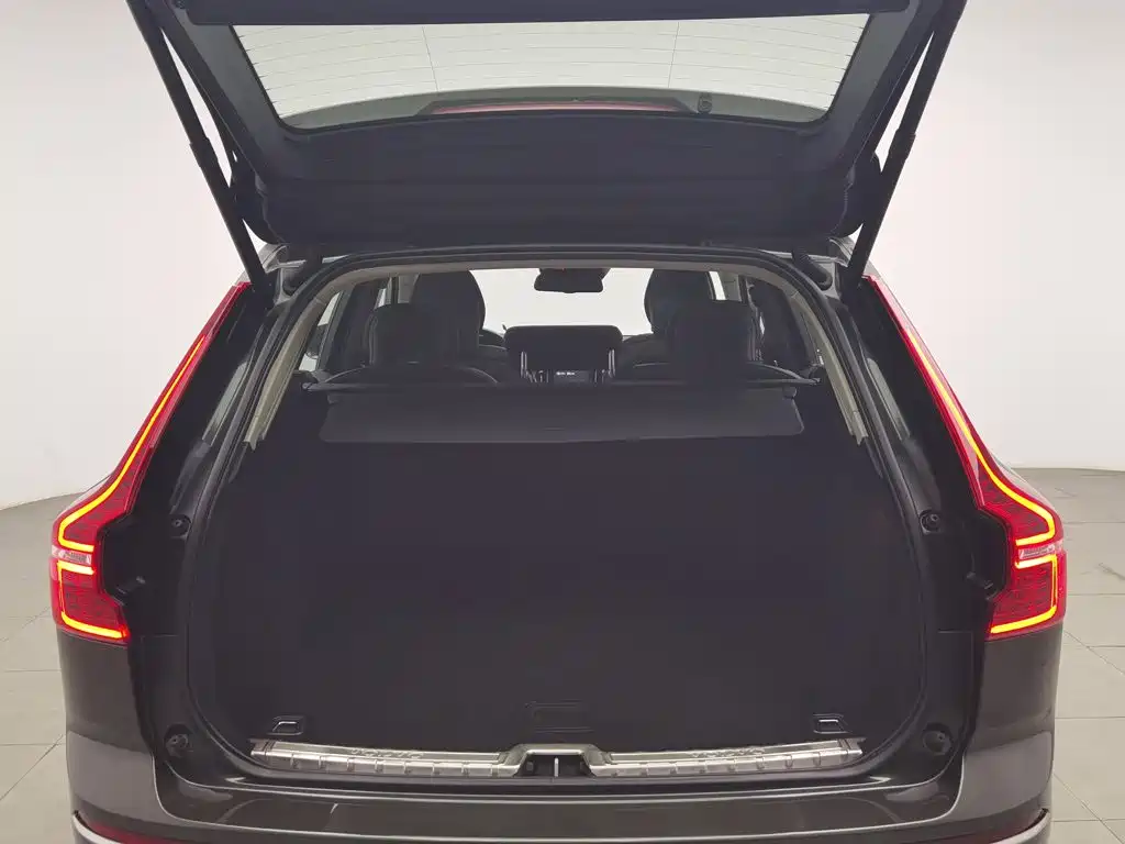 Volvo XC60 — миниатюра 16