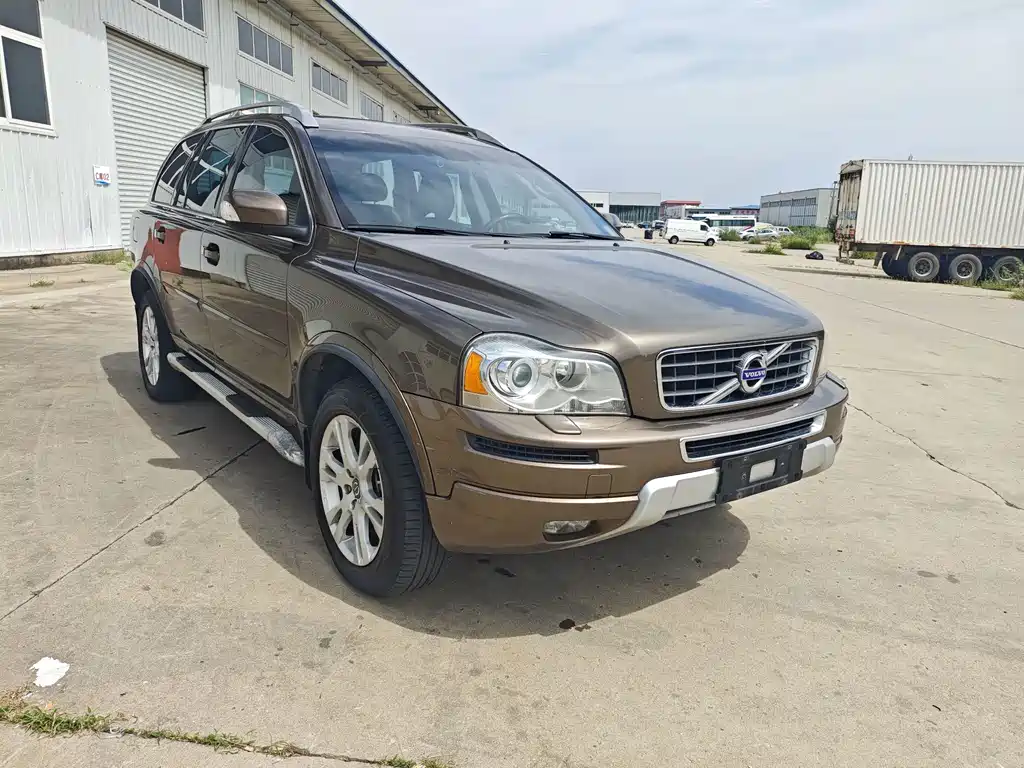 Volvo XC90 — миниатюра 3