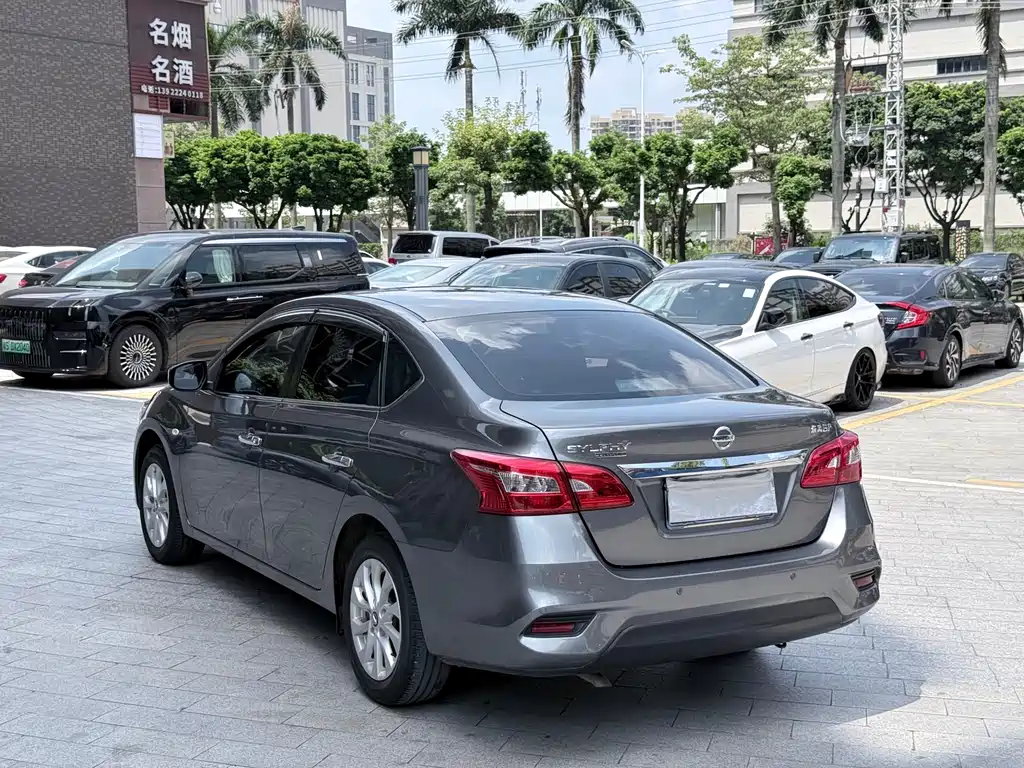 Nissan Sylphy — миниатюра 6