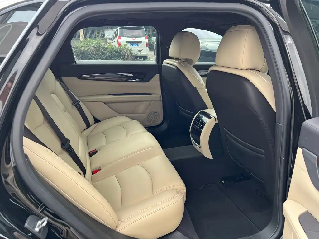 Cadillac CT6 — миниатюра 11