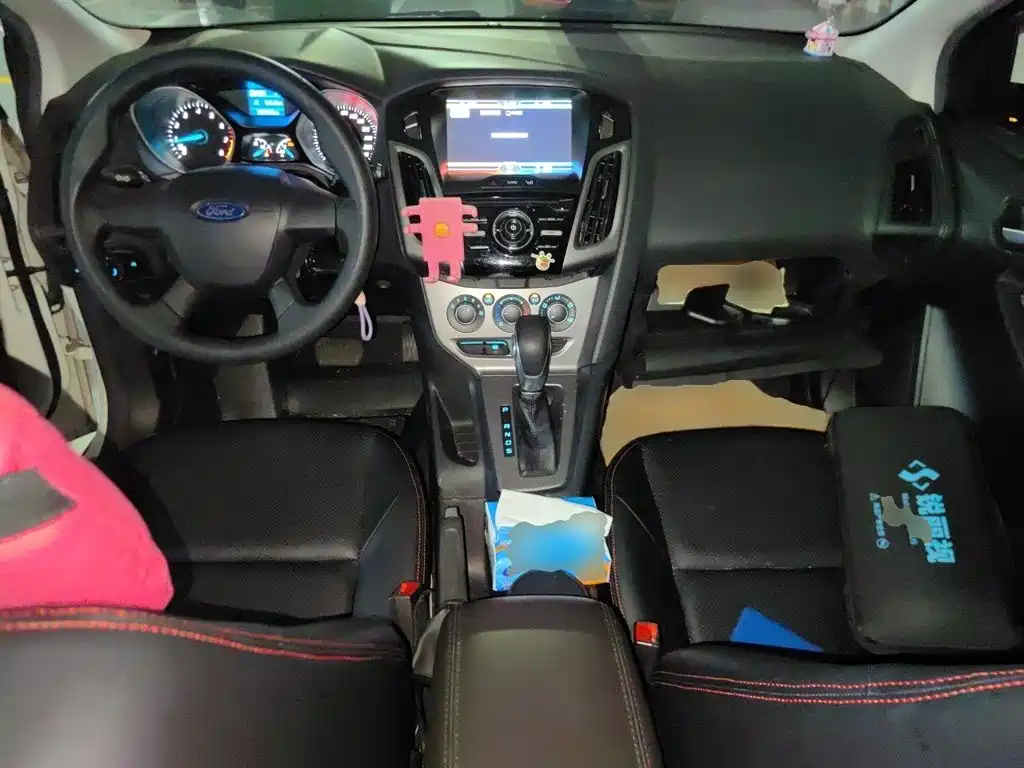 Ford Focus — миниатюра 5