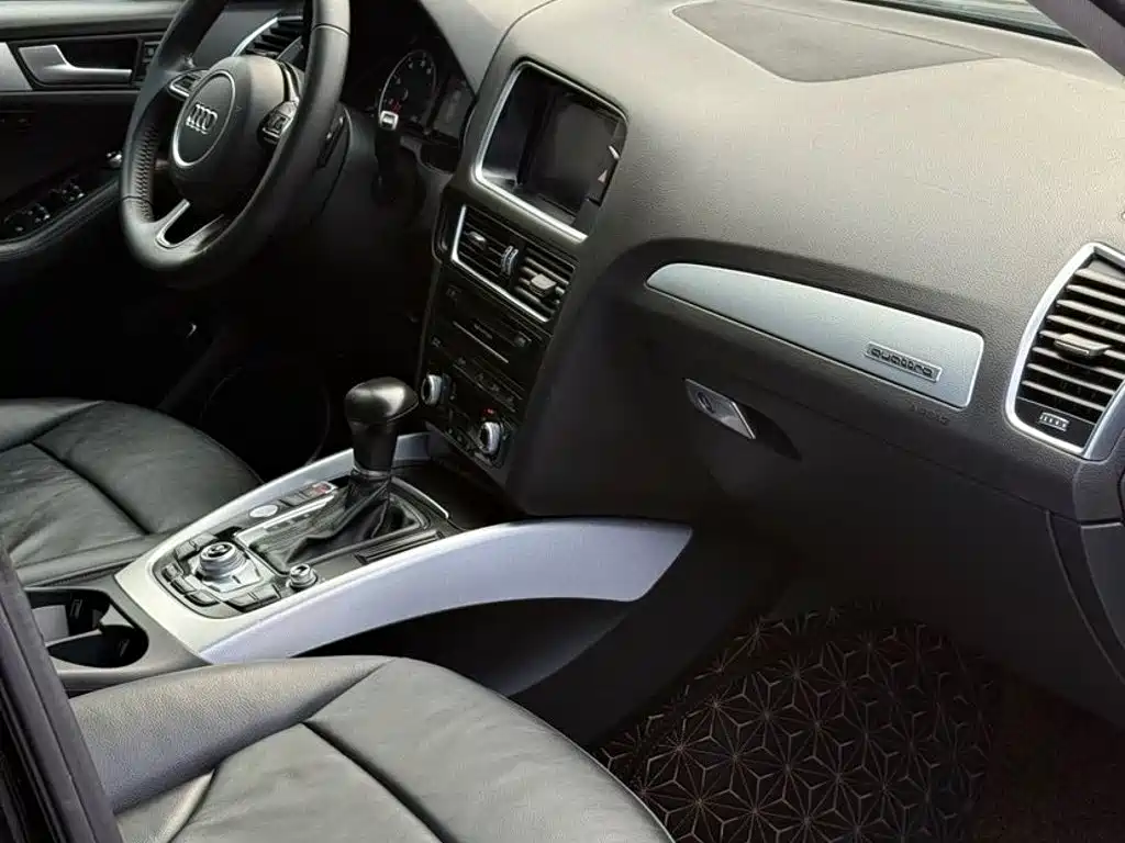 Audi Q5 (Import) — миниатюра 7