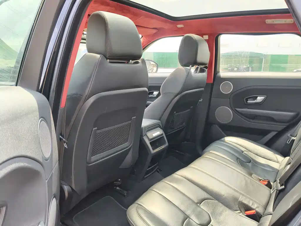 Land Rover Evoque (Import) — миниатюра 10