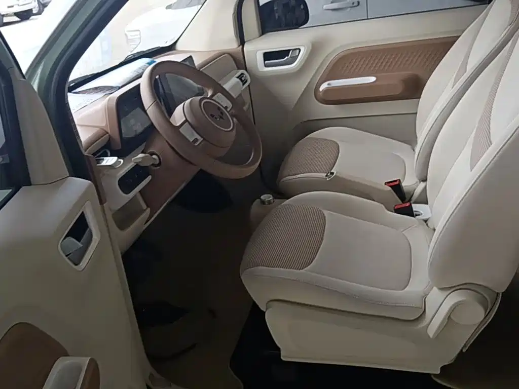 Wuling MINIEV — миниатюра 15
