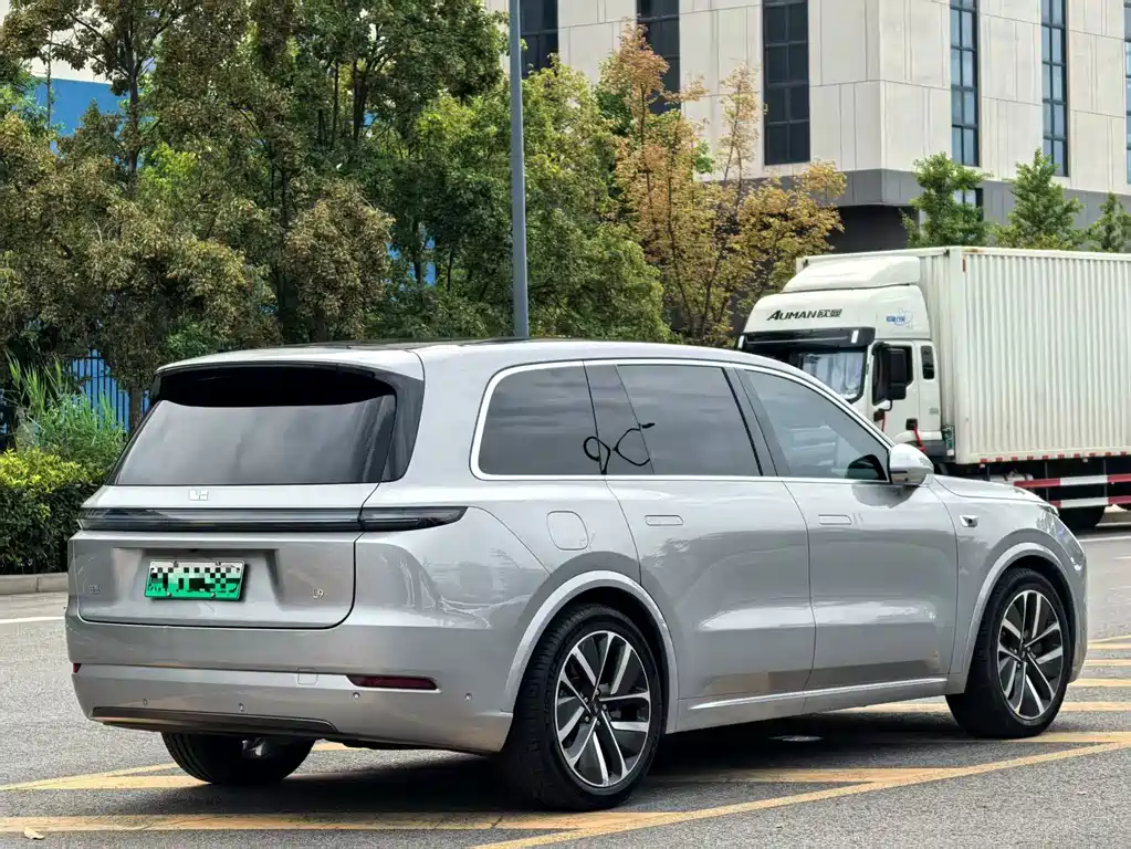 Li Auto Li L9 — миниатюра 9