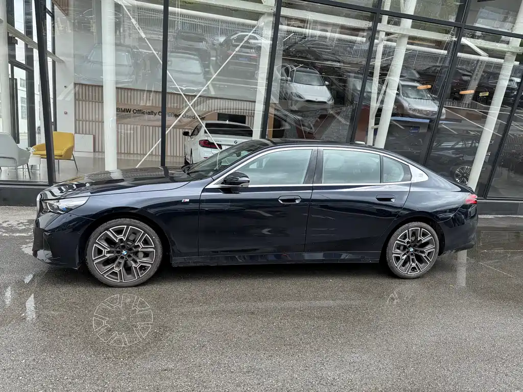 BMW 5 Series 5 2024 530Li Premium M Sport