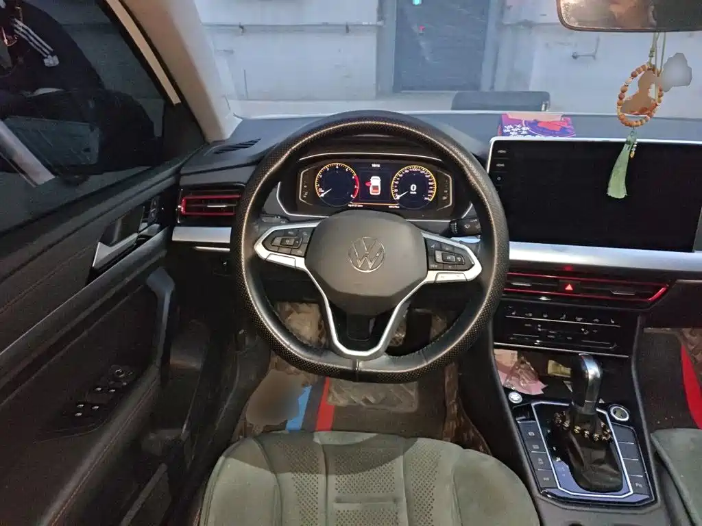 Volkswagen Lavida — миниатюра 6