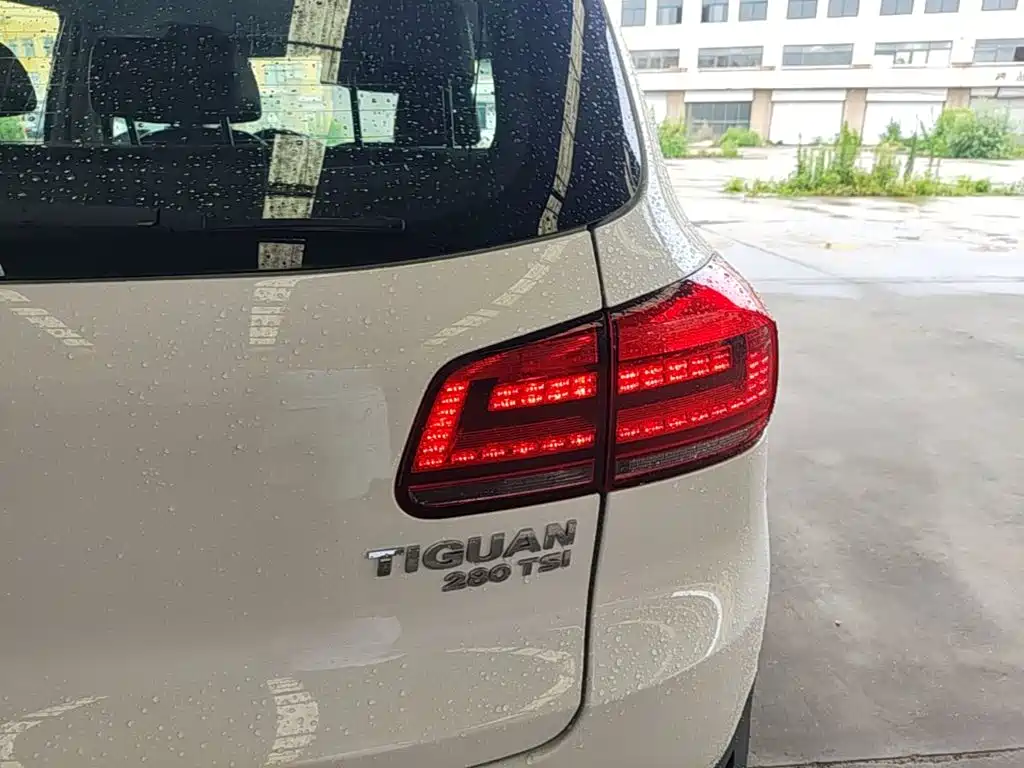 Volkswagen Tiguan 2016 280TSI AT