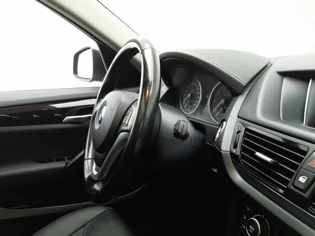 BMW X1 — миниатюра 22
