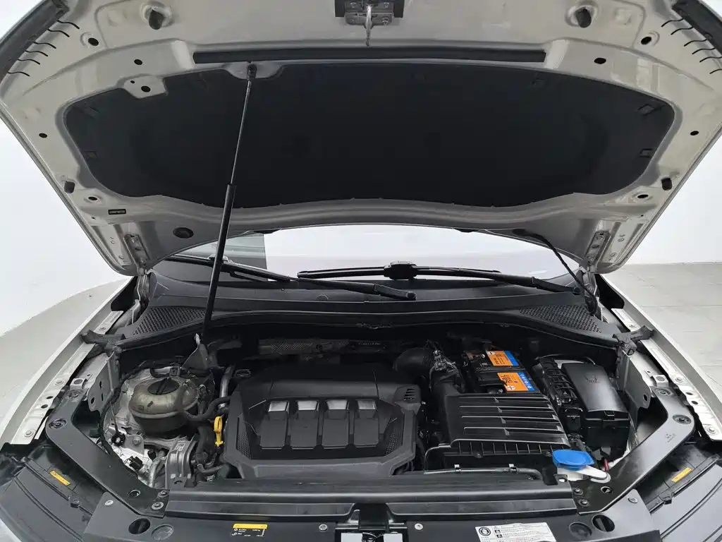 Volkswagen Tiguan L — миниатюра 6