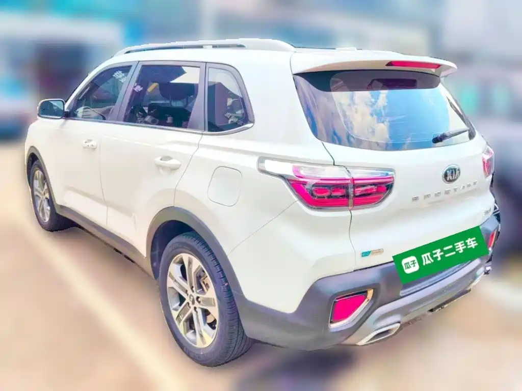 Kia Sportage — миниатюра 25