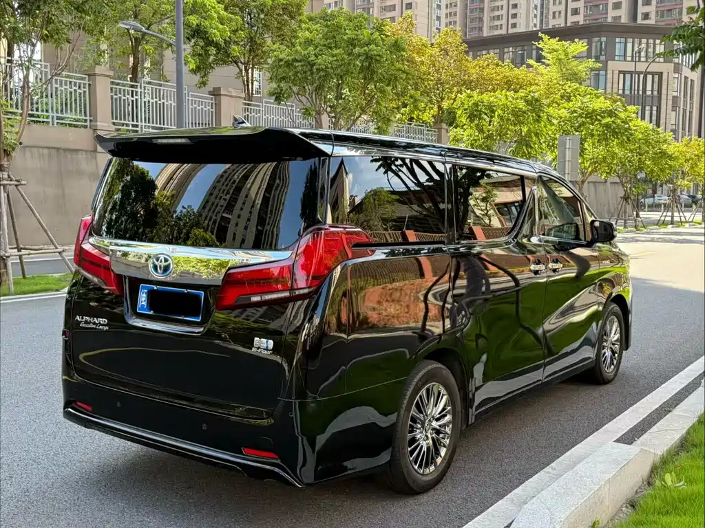 Toyota Alphard 2021 2.5L Luxury