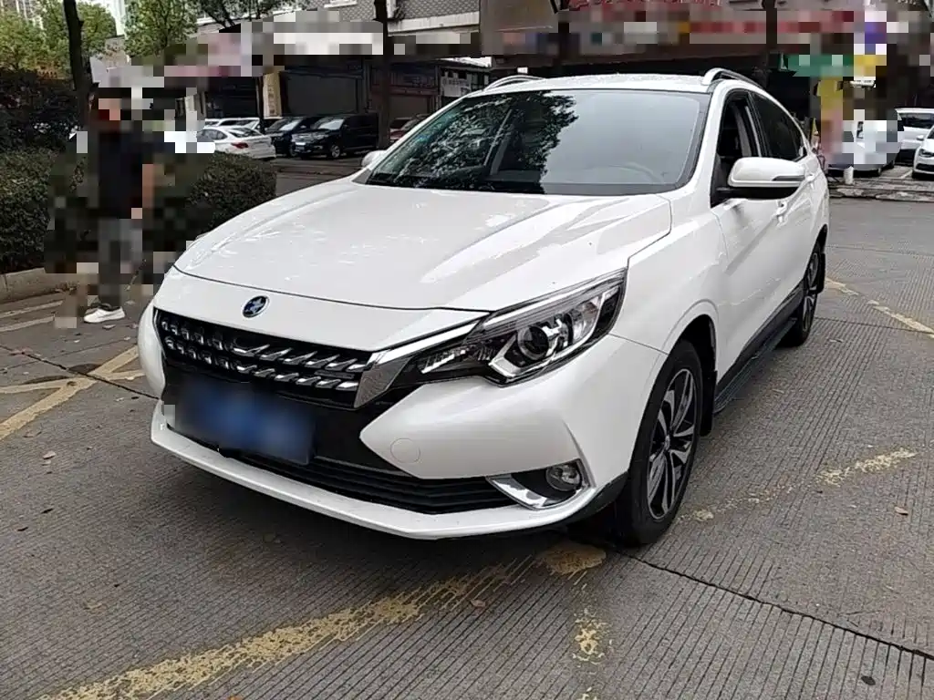 Venucia T90 — миниатюра 2