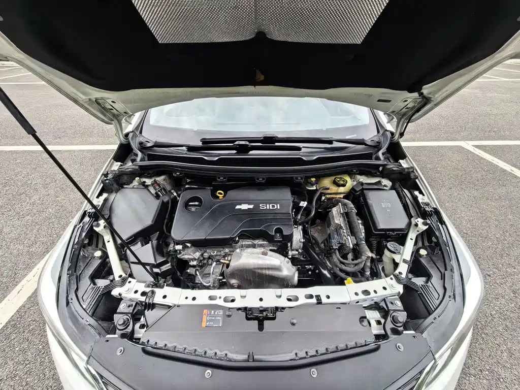 Chevrolet Cruze — миниатюра 30