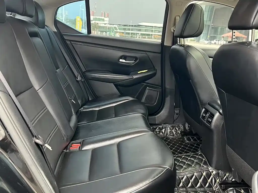 Nissan Sylphy — миниатюра 9