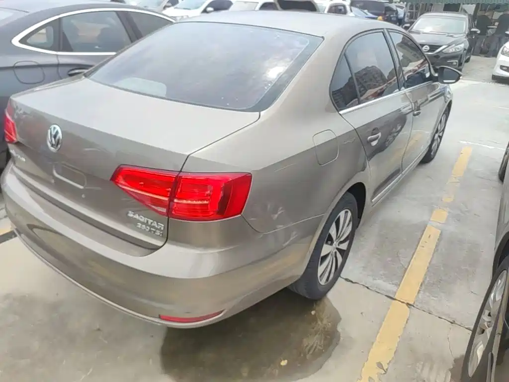Volkswagen Sagitar — миниатюра 7