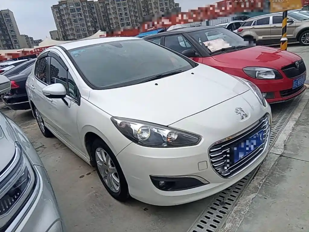 Peugeot 308 — миниатюра 4