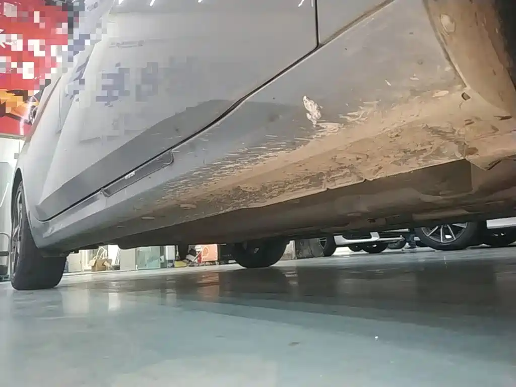 Hyundai Elantra — миниатюра 21