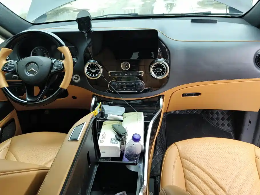 Mercedes-Benz Vito — миниатюра 11
