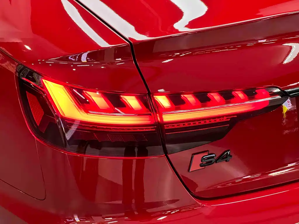 Audi S4 — миниатюра 14