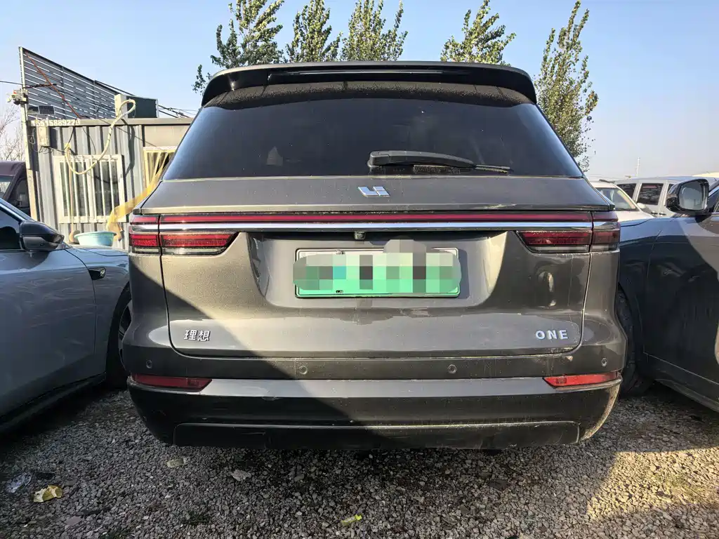 Li Auto Li ONE — миниатюра 10