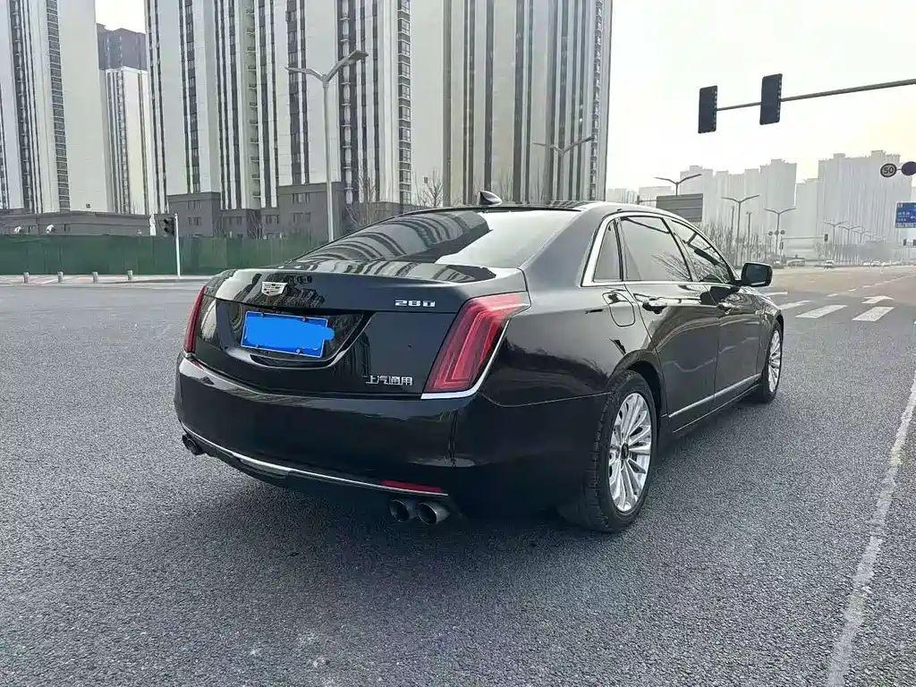 CADILLAC CT6