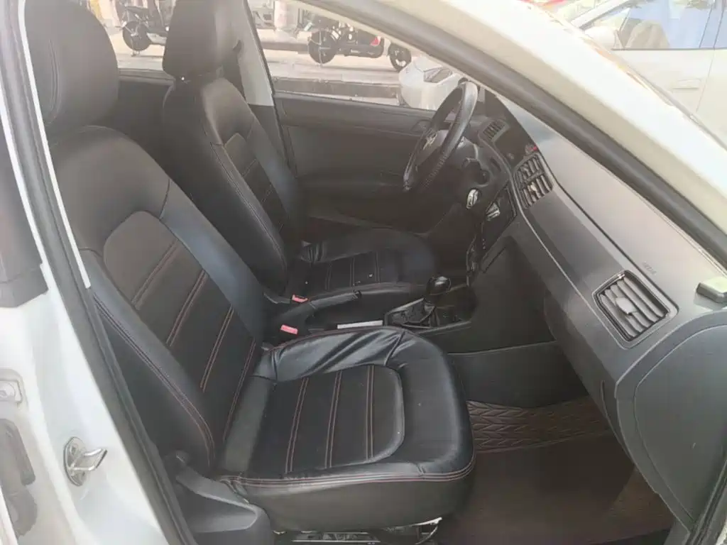 Volkswagen Santana — миниатюра 25