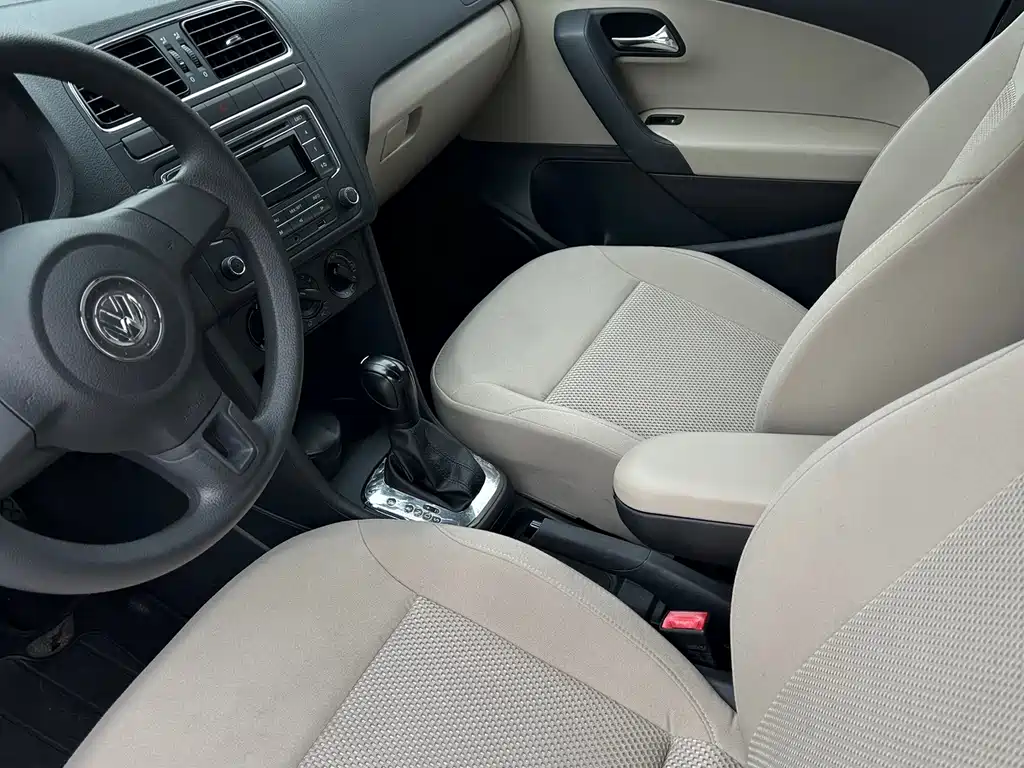 Volkswagen Polo — миниатюра 10