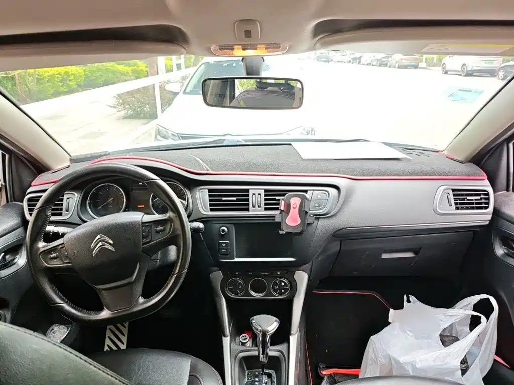 Citroen C3-XR — миниатюра 5