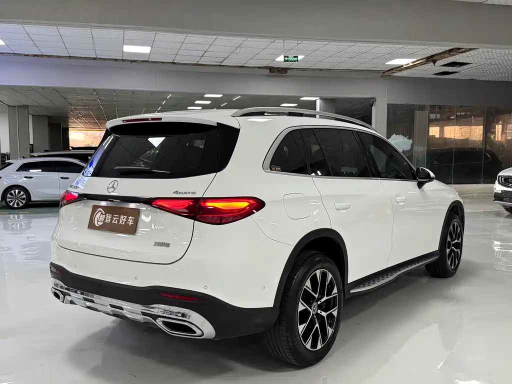 Mercedes-Benz GLC — миниатюра 9